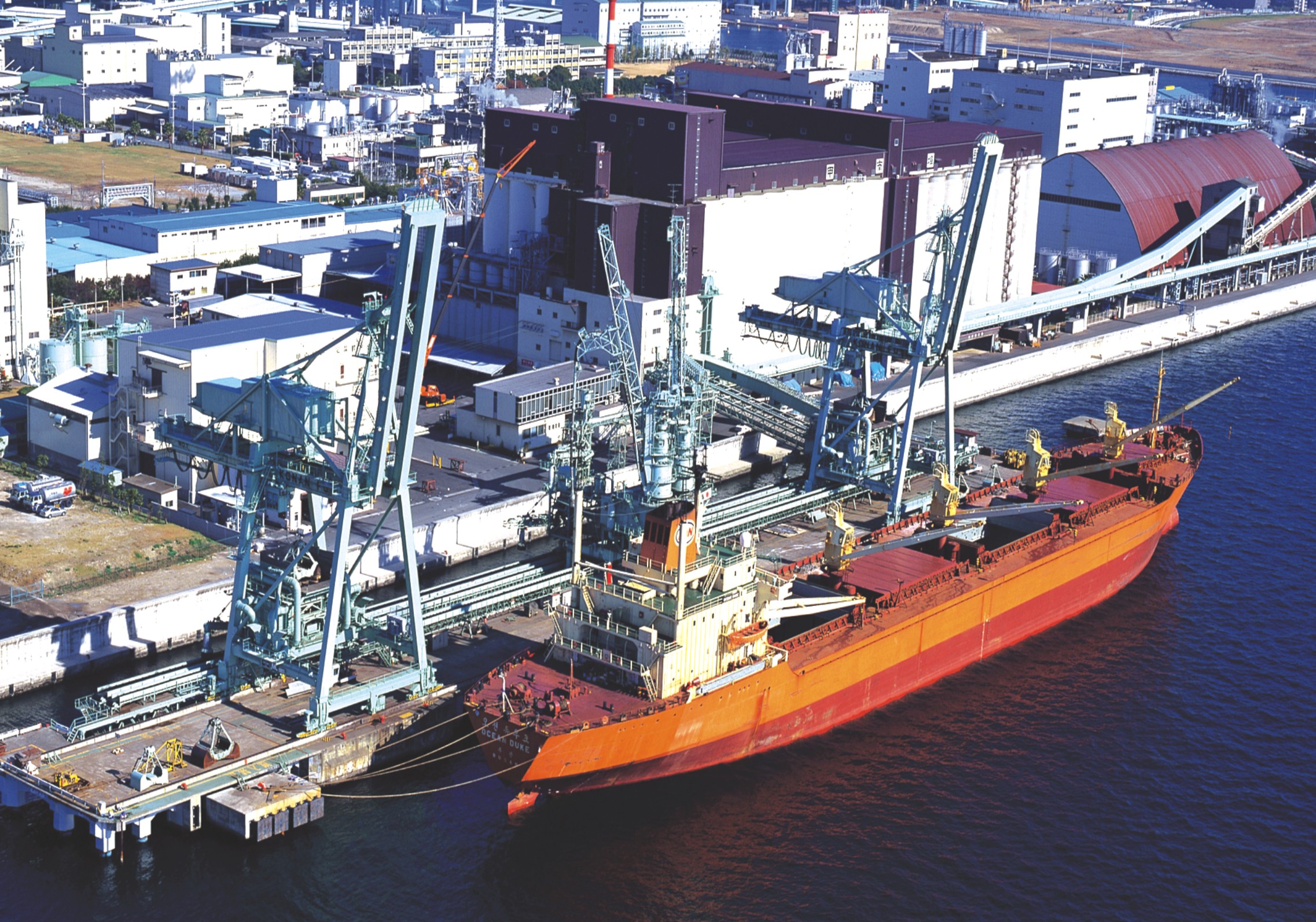 今年1-6月 深圳外貿進出口報關數據分析